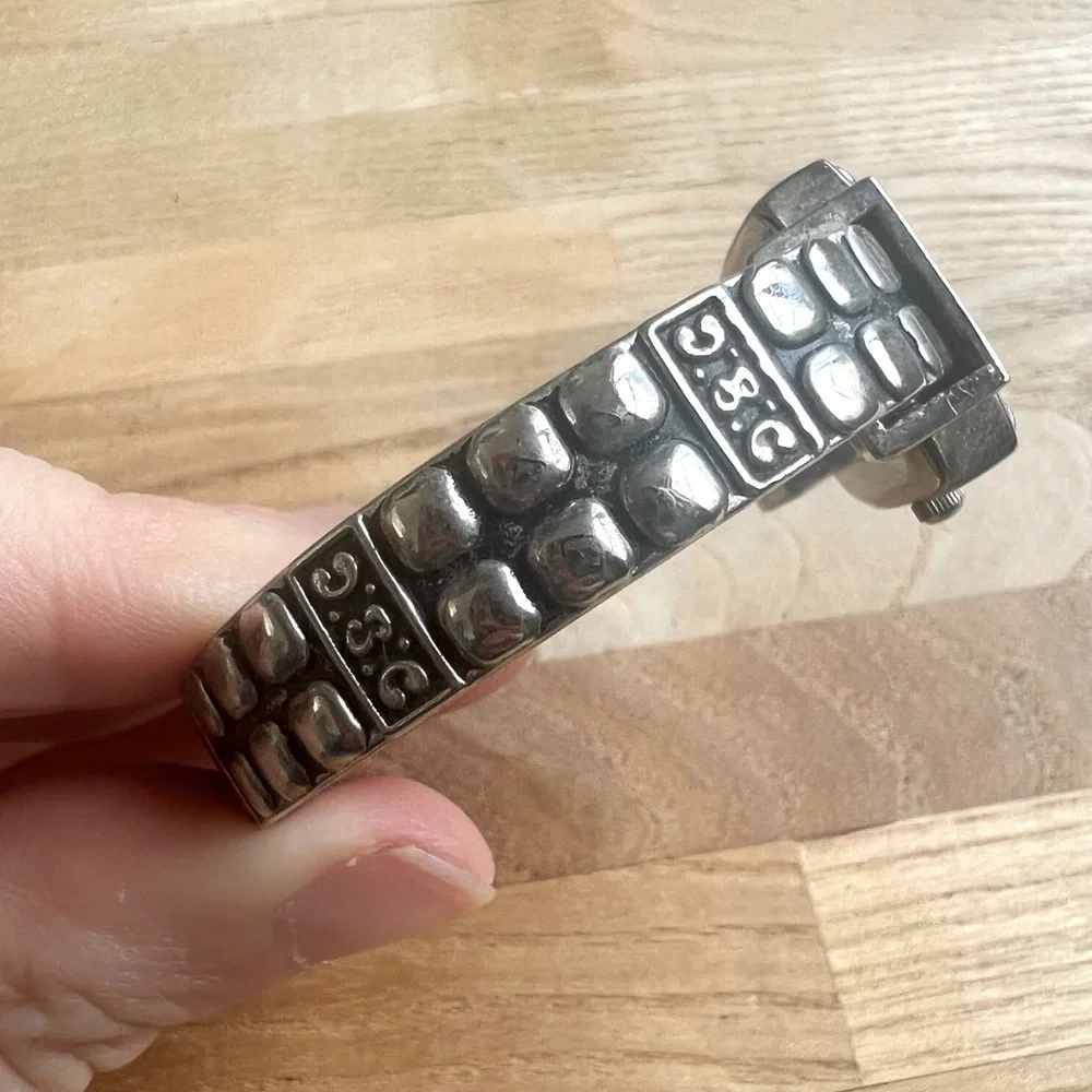 Geneva brand model